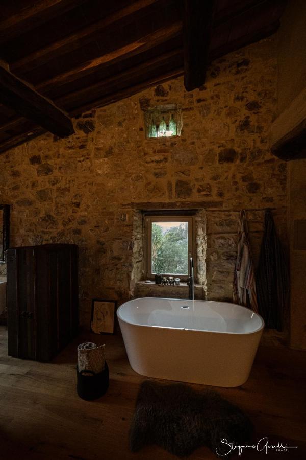 Divo Little Boutique Home Montemassi Esterno foto